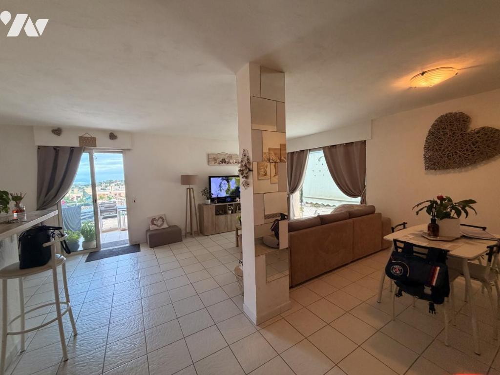 Maison 5 pièces 192 m² · à Vallauris · 192 m² · 614 000 €