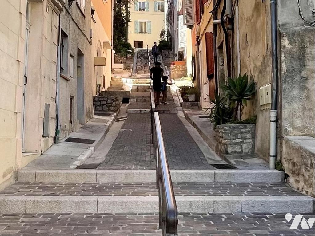 Appartement 2 pièces 30 m² · à Vallauris · 30 m² · 90 000 €