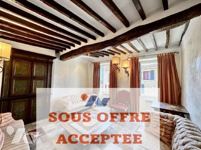 Maison 6 pièces 200 m² · à Châteauneuf-Grasse · 200 m² · 320 000 €