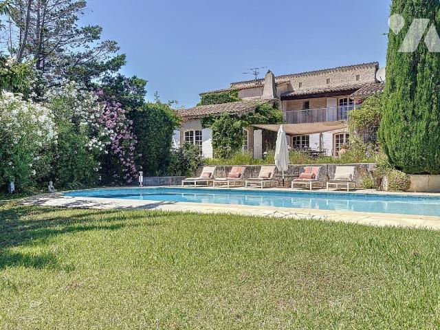 Sale - House/Villa - MOUGINS - 232 m² - 6 rooms - 06034-228