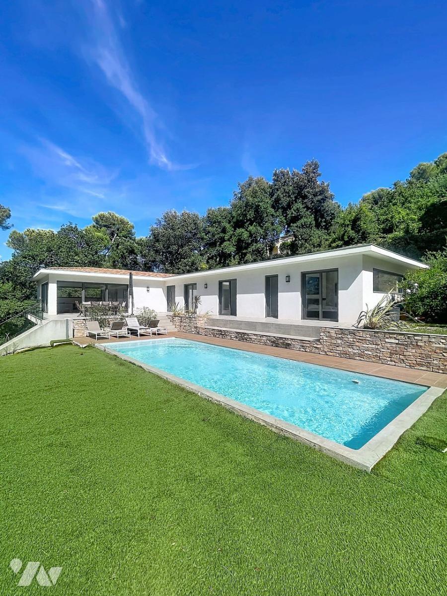 Maison 6 pièces 213 m² · à Biot · 213 m² · 1 260 000 €