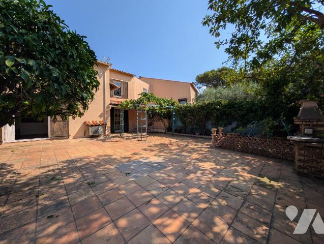 Maison 4 pièces 100 m² · à Saint-Laurent-du-Var · 100 m² · 520 000 €