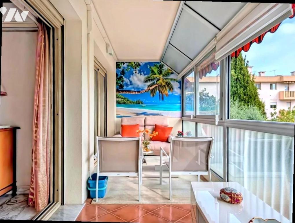 Maison 4 pièces 91 m² · à Saint-Laurent-du-Var · 90,7 m² · 450 000 €