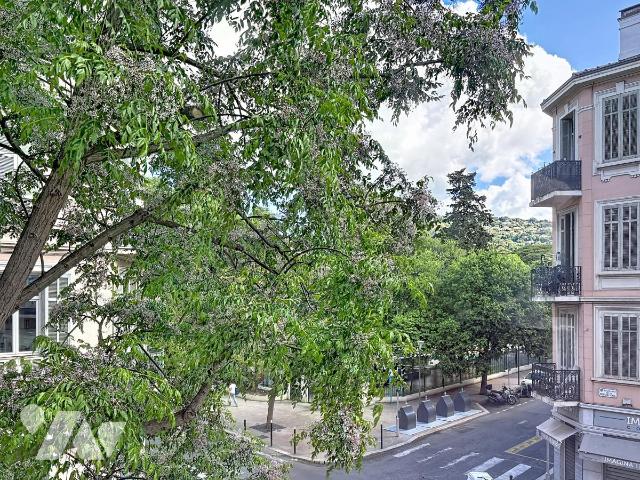 Appartement 2 pièces 53 m² · à Cannes · 52,9 m² · 199 280 €