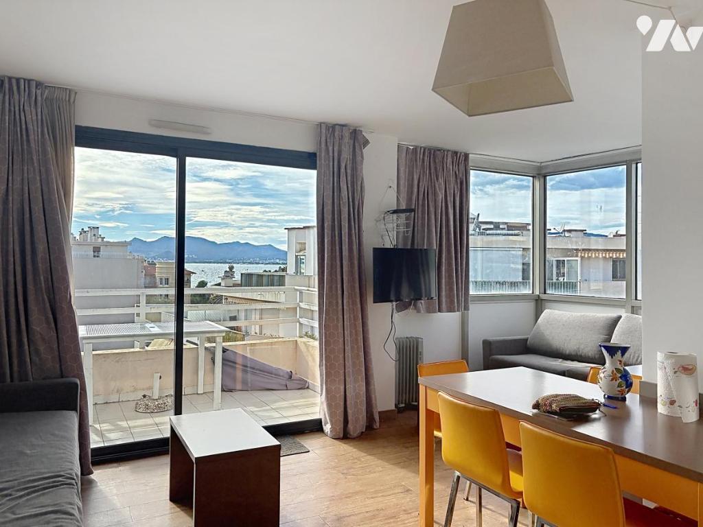 Appartement 2 pièces 33 m² · à Cannes · 32,6 m² · 220 000 €