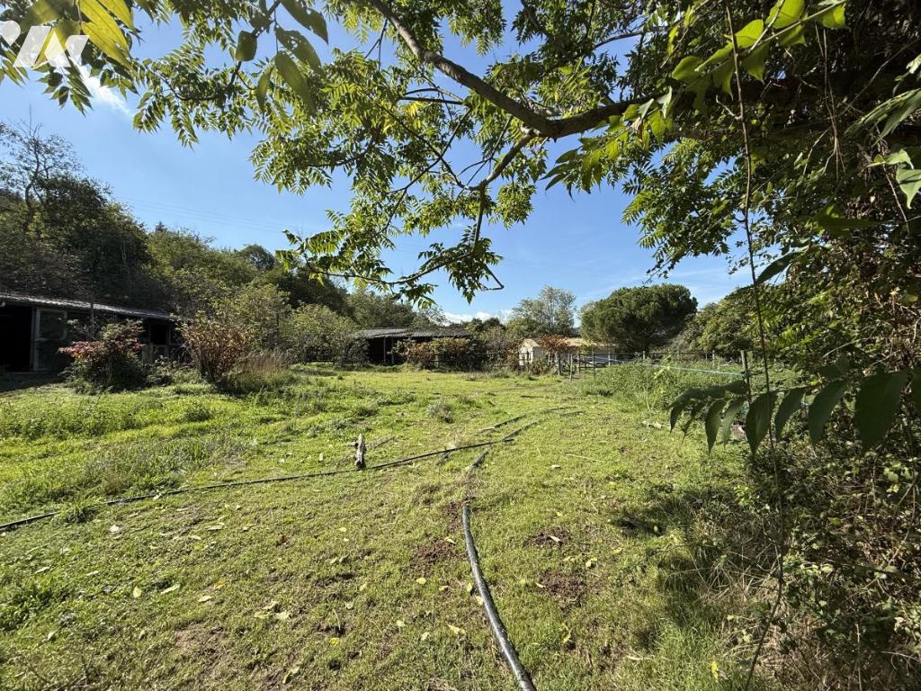 VENTE terrain-ST LAURENT DU PAPE (07)