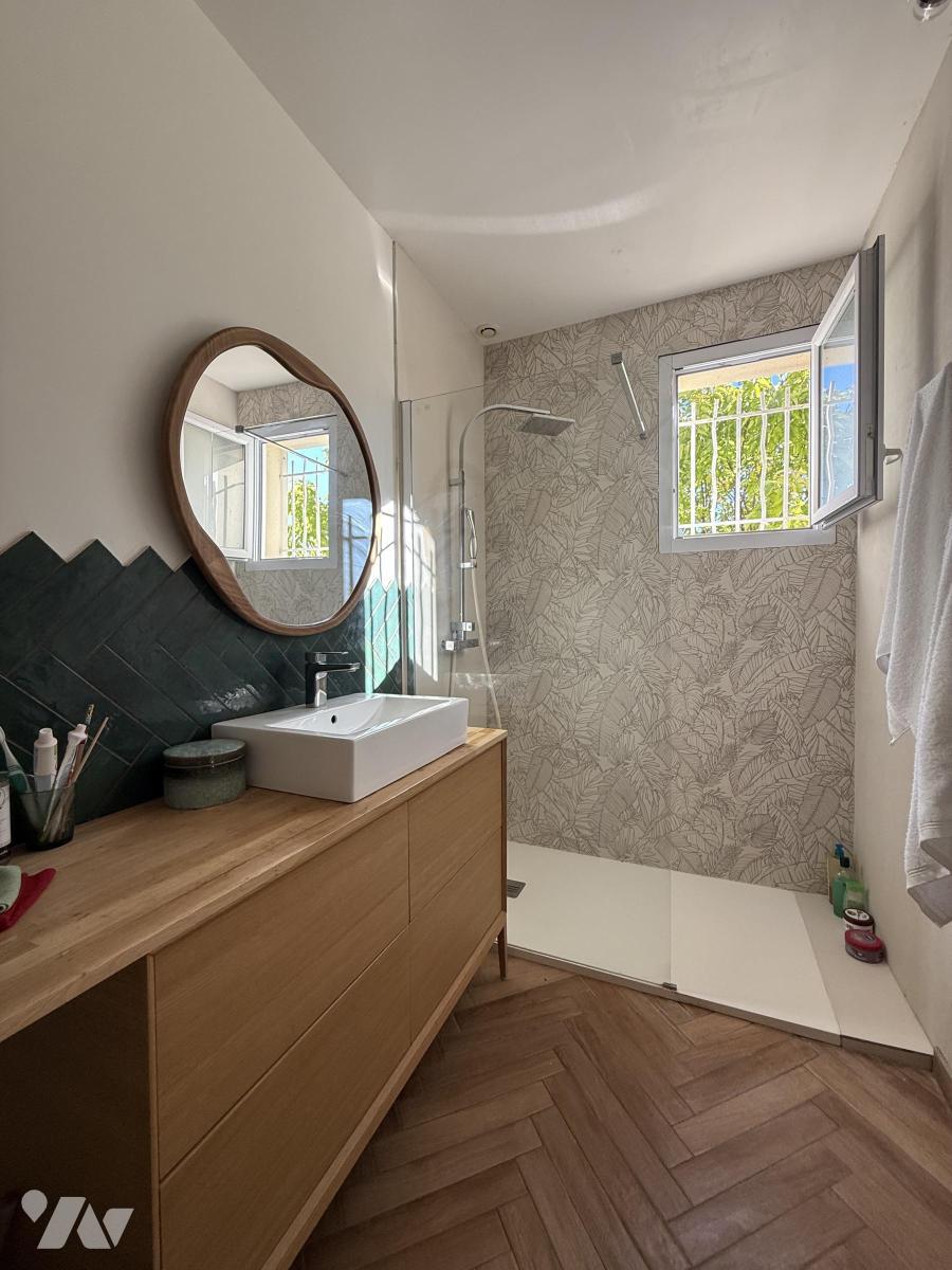 VENTE maison-ST LAURENT DU PAPE (07)