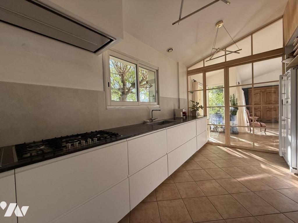 VENTE maison-ST LAURENT DU PAPE (07)