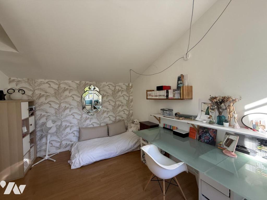 VENTE maison-ST LAURENT DU PAPE (07)