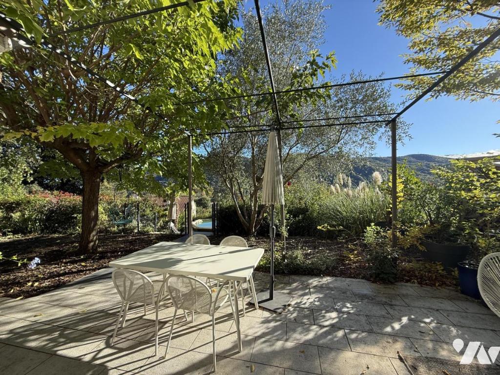 VENTE maison-ST LAURENT DU PAPE (07)