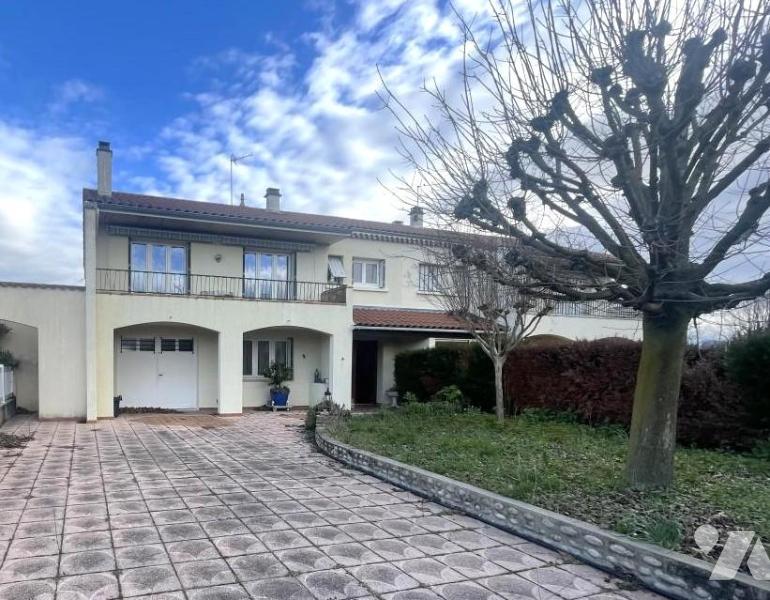 Maison 6 pièces 113 m² · à Beauchastel · 112,9 m² · 229 000 €