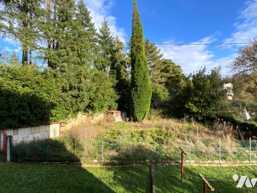 Terrain 539 m² · à Saint-Uze · 539 m² · 49 000 €