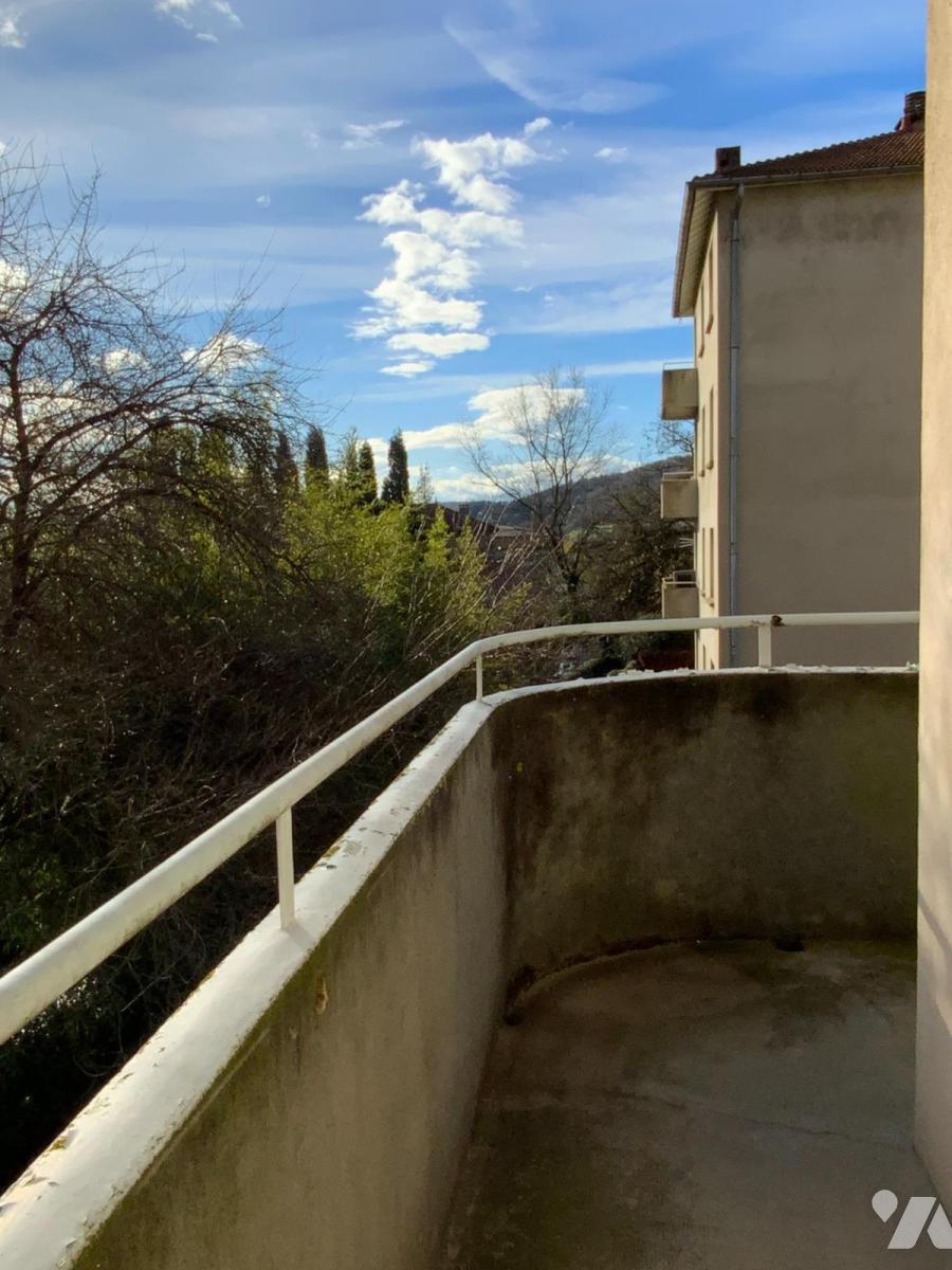 Appartement 4 pièces 74 m² · à Saint-Uze · 74,1 m² · 85 000 €