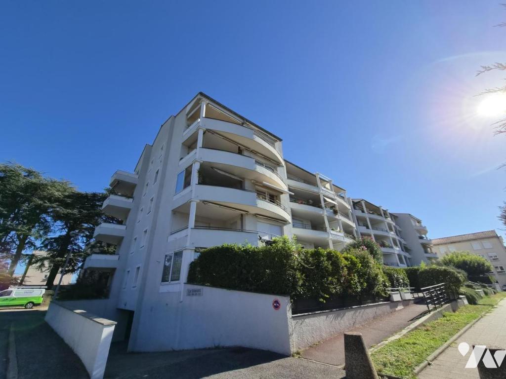 Appartement 5 pièces 117 m² · à Guilherand-Granges · 117 m² · 222 000 €