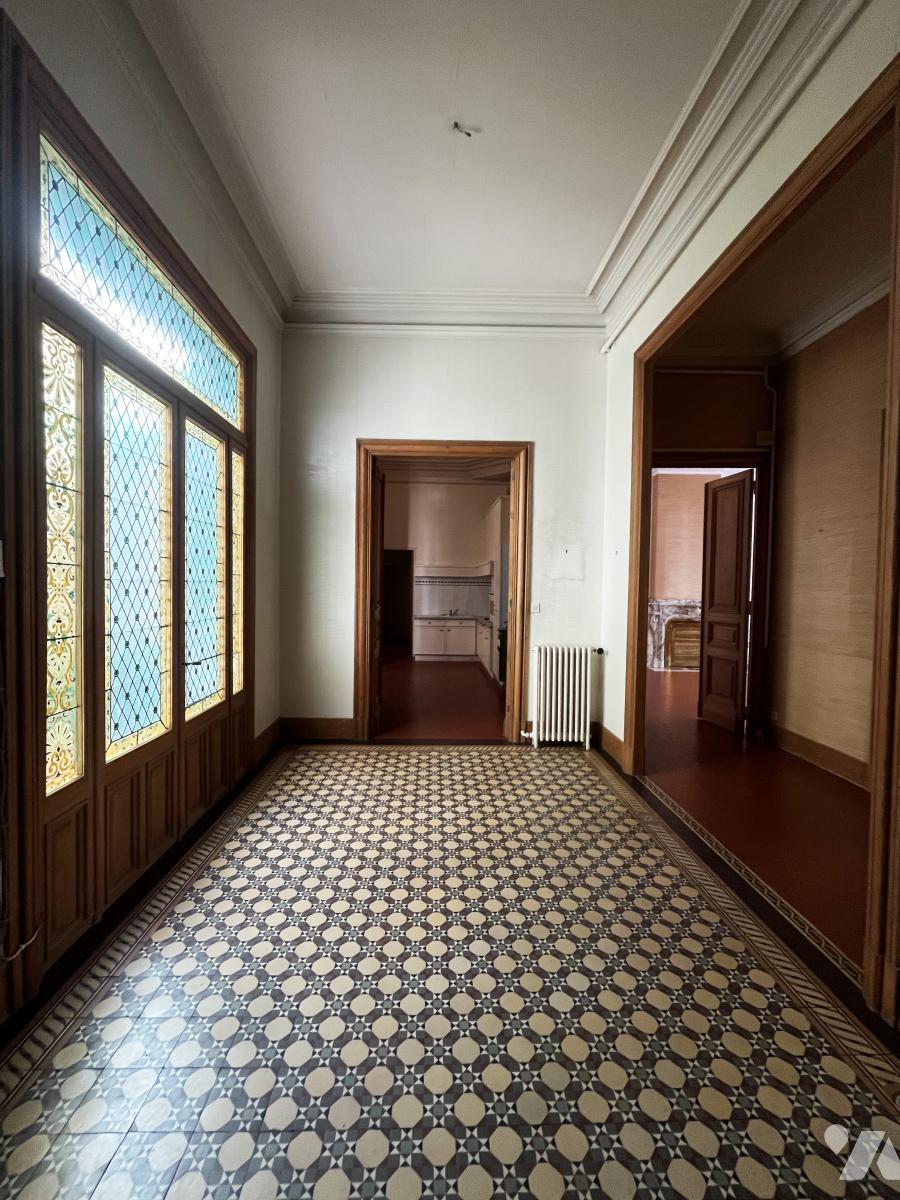 Appartement 4 pièces 168 m² · à Narbonne · 167,7 m² · 210 000 €
