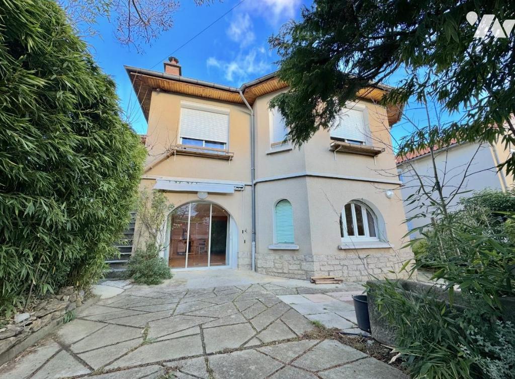 Maison 5 pièces 136 m² · à Millau · 135,5 m² · 220 400 €