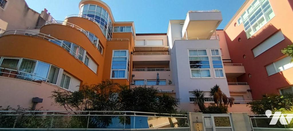 Appartement 3 pièces 92 m² · à Millau · 91,9 m² · 250 000 €