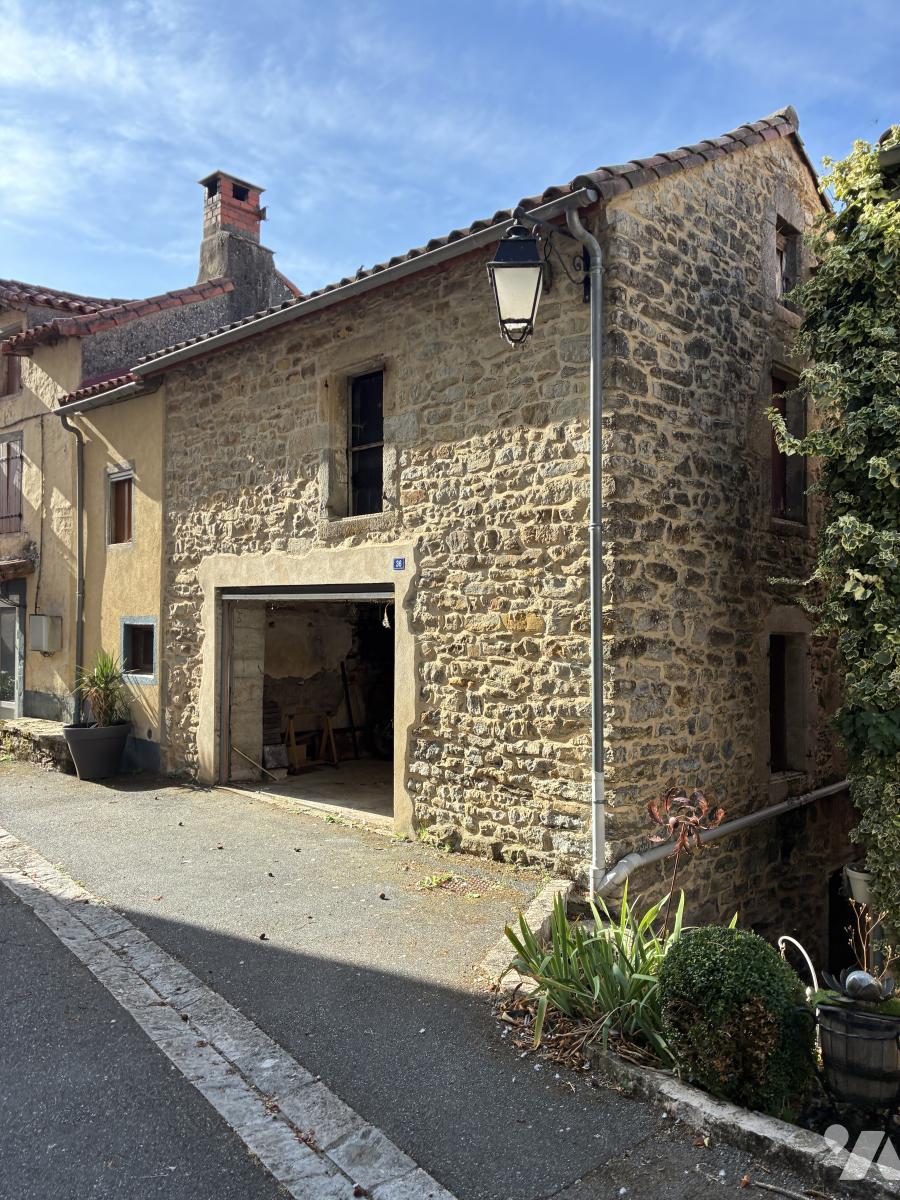 Autre 69 m² Saint-Jean-d'Alcapiès · 69 m² · 33 000 €