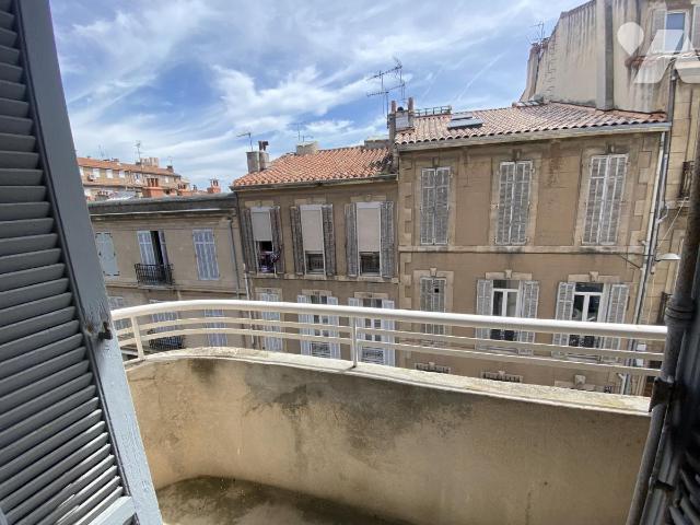 Appartement 2 pièces 47 m² · à Marseille 8e Arrondissement · 46,7 m² · 200 000 €