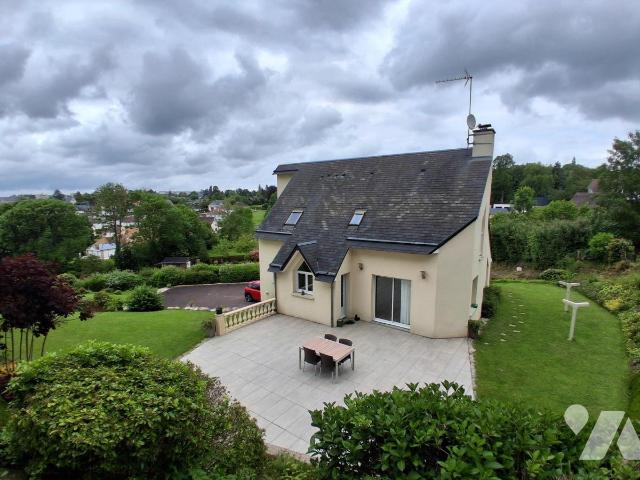 Maison 134 m² · à Vire Normandie · 134 m² · 350 000 €