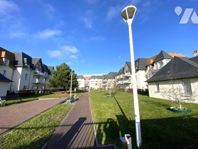 Appartement 2 pièces 48 m² · à Courseulles-sur-Mer · 47,7 m² · 175 000 €