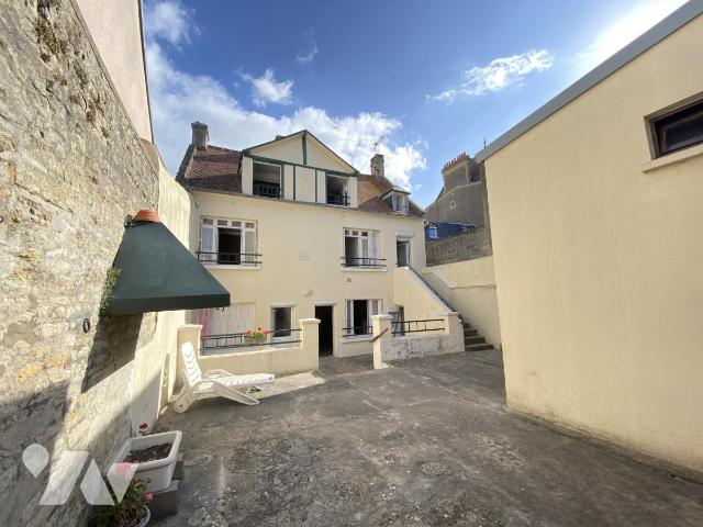 Maison 8 pièces 165 m² · à Saint-Aubin-sur-Mer · 165 m² · 540 000 €