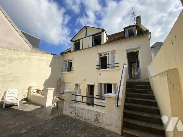 Maison 8 pièces 165 m² · à Saint-Aubin-sur-Mer · 165 m² · 540 000 €