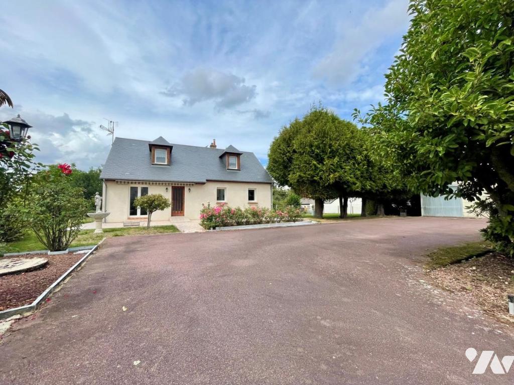 Maison 6 pièces 106 m² · à Val d'Arry · 106,3 m² · 300 000 €