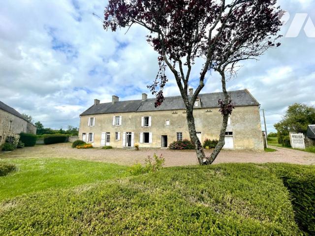 Maison 143m² — Juaye-Mondaye