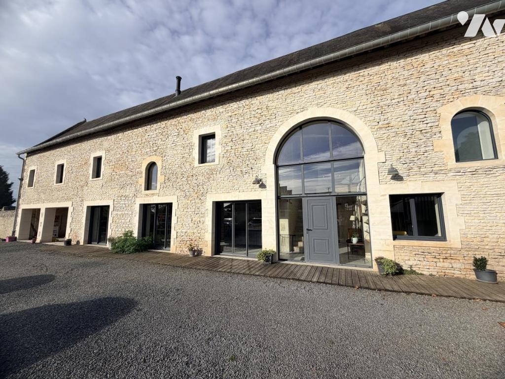 Maison 8 pièces 229 m² · à Creully sur Seulles · 229 m² · 605 000 €