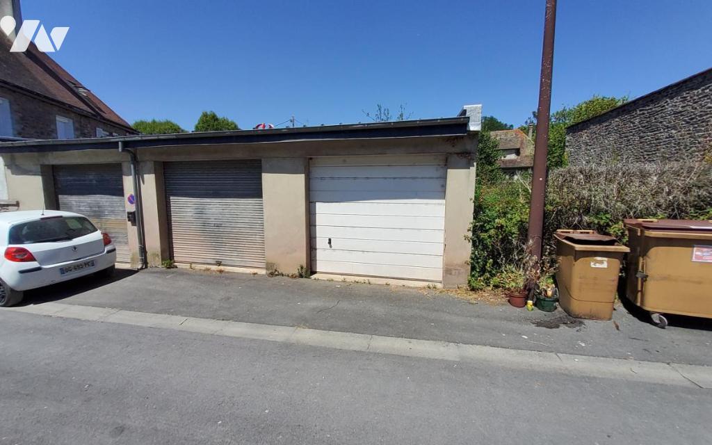 Parking Hom · 12 000 €
