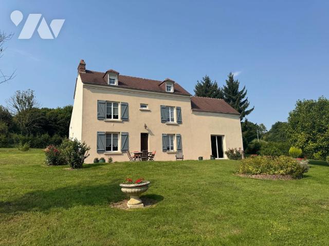 Maison 7 pièces 131 m² · à Lisieux · 131 m² · 275 000 €