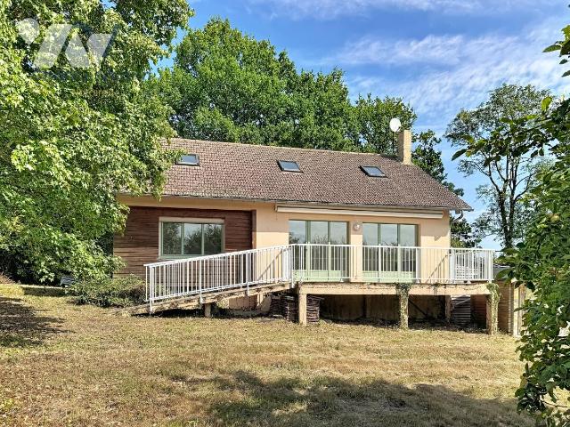 Maison 80m² — Vieux-Bourg