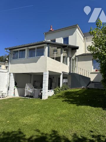 Maison 6 pièces 142 m² · à Lisieux · 142 m² · 350 500 €