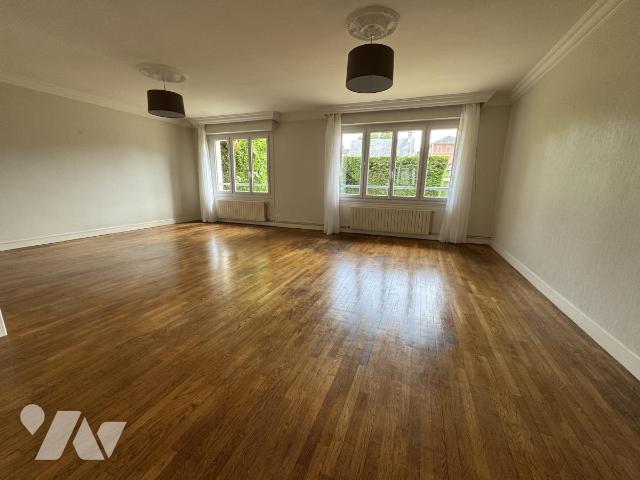 Appartement 4 pièces 87 m² · à Lisieux · 87 m² · 132 000 €