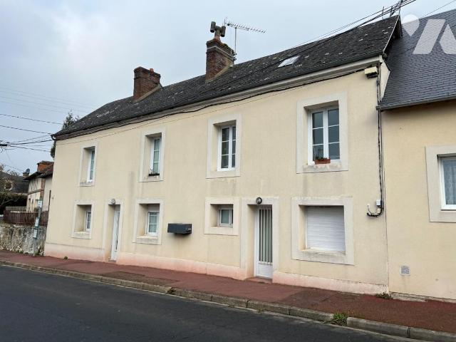 Immeuble 100 m² · à Orbec · 100 m² · 155 000 €