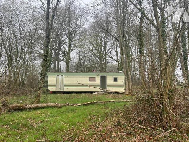 Local divers 4280m² — Courtonne-les-Deux-Églises