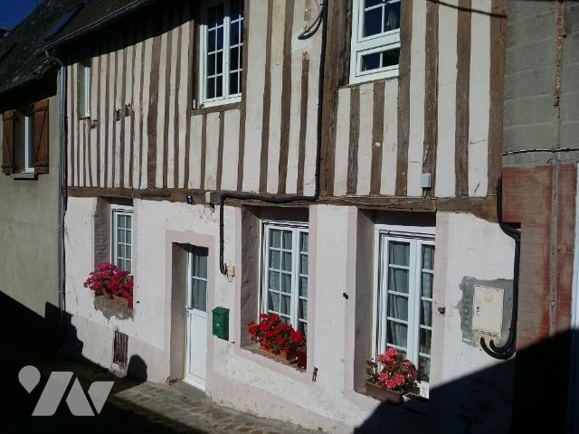 Immeuble 87 m² · à Orbec · 87 m² · 125 000 €