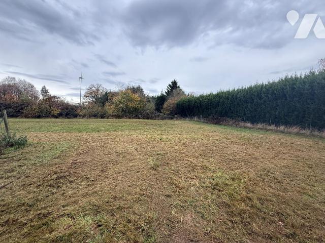 Terrain — Saint-Aubin-du-Thenney