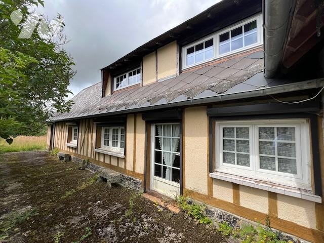 Maison 6 pièces 100 m² · à Bernay · 100 m² · 90 000 €