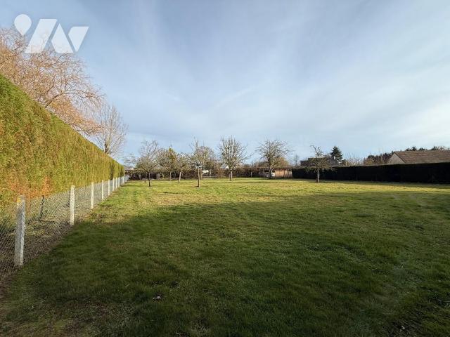 Terrain 1500 m² · à Chapelle-Hareng · 1 500 m² · 38 000 €