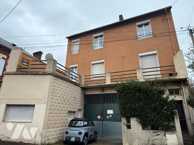 Maison 4 pièces 85 m² · à Lisieux · 85 m² · 150 000 €