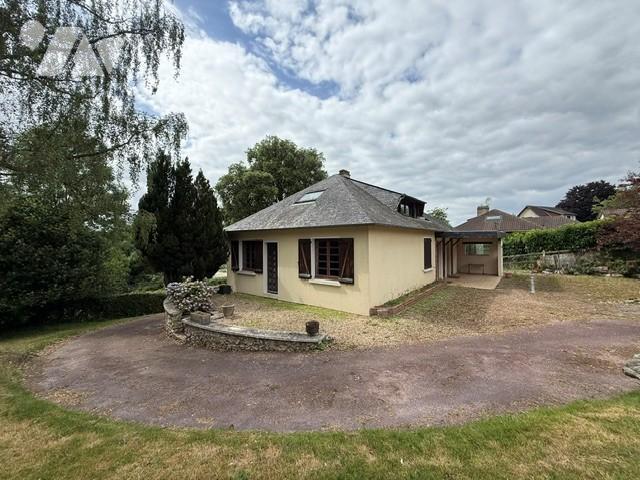 Maison 121 m² · à Orbec · 121 m² · 140 000 €