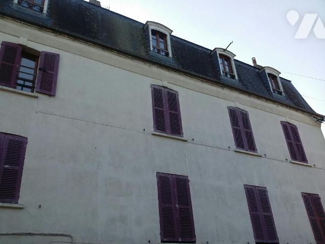 Appartement 74 m² · à Orbec · 74 m² · 489 €/mois