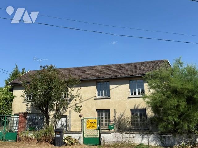 Maison 122 m² · à La Chapelle-Gauthier · 122 m² · 110 000 €