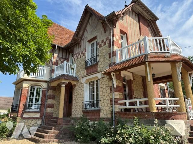Maison 6 pièces 125 m² · à Valorbiquet · 124,5 m² · 285 000 €