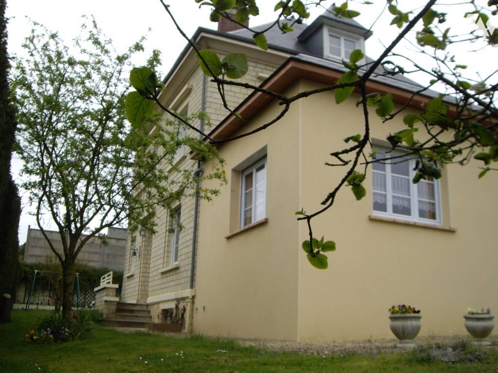 Maison 9 pièces 170 m² · à Saint-Pierre-en-Auge · 170 m² · 295 000 €