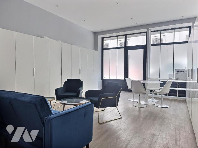 Local d'activités — Paris 9e Arrondissement