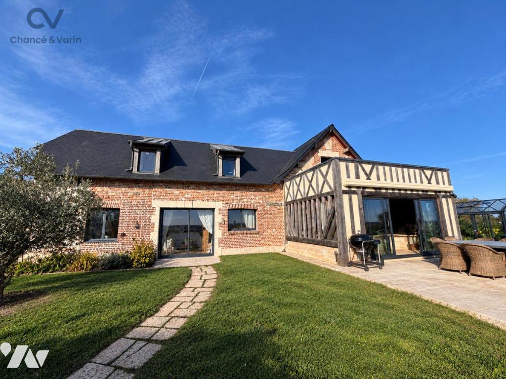 Maison 13 pièces 280 m² · à Surville · 280 m² · 1 420 000 €