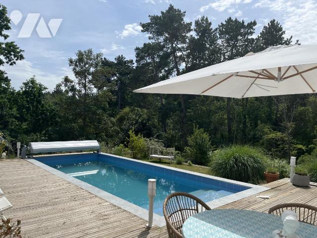 Maison 6 pièces 189 m² · à Merville-Franceville-Plage · 189 m² · 950 000 €